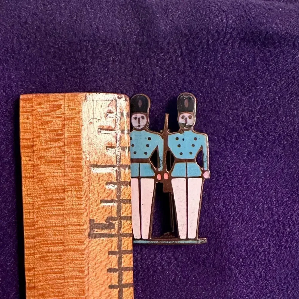 Vintage enamel on gold tone metal soldiers pin brooch
